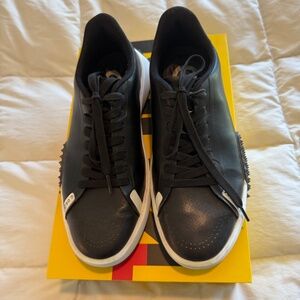 G/Fore Golf Shoes Size 10.5 (runs small so fits a size 10)